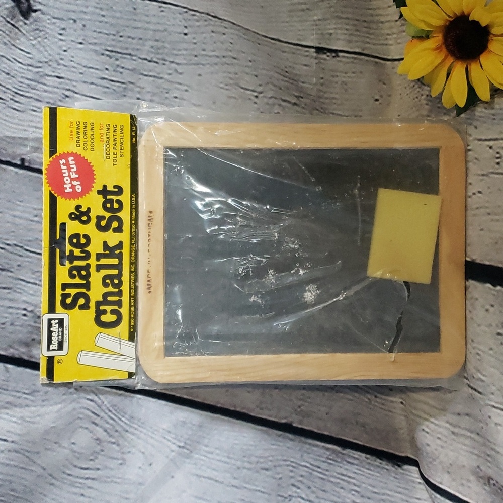 Rose Art slate in original package no chalk 7.5" x 9.5", BOGO8
